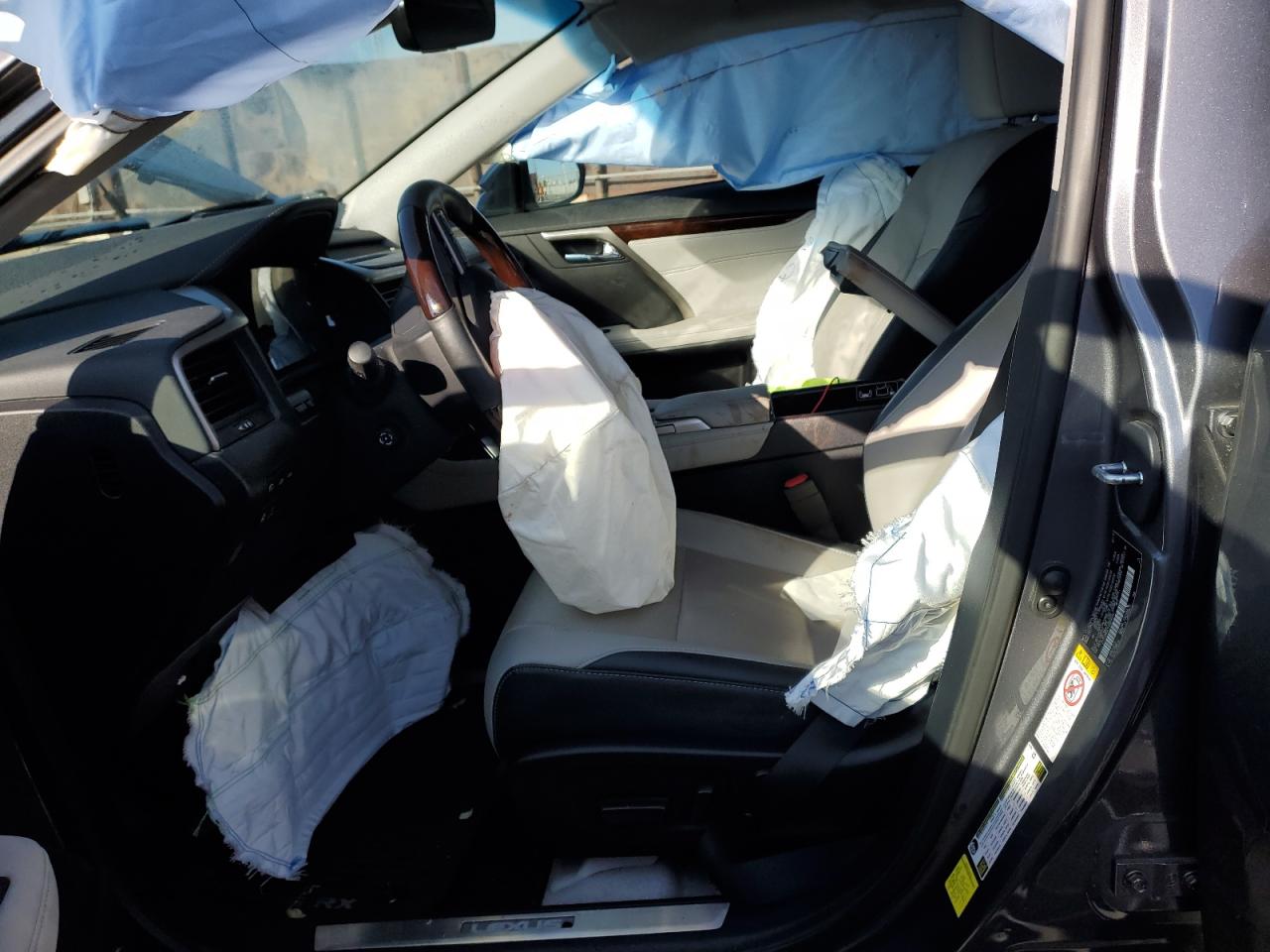 2017 Lexus RX - Image 7