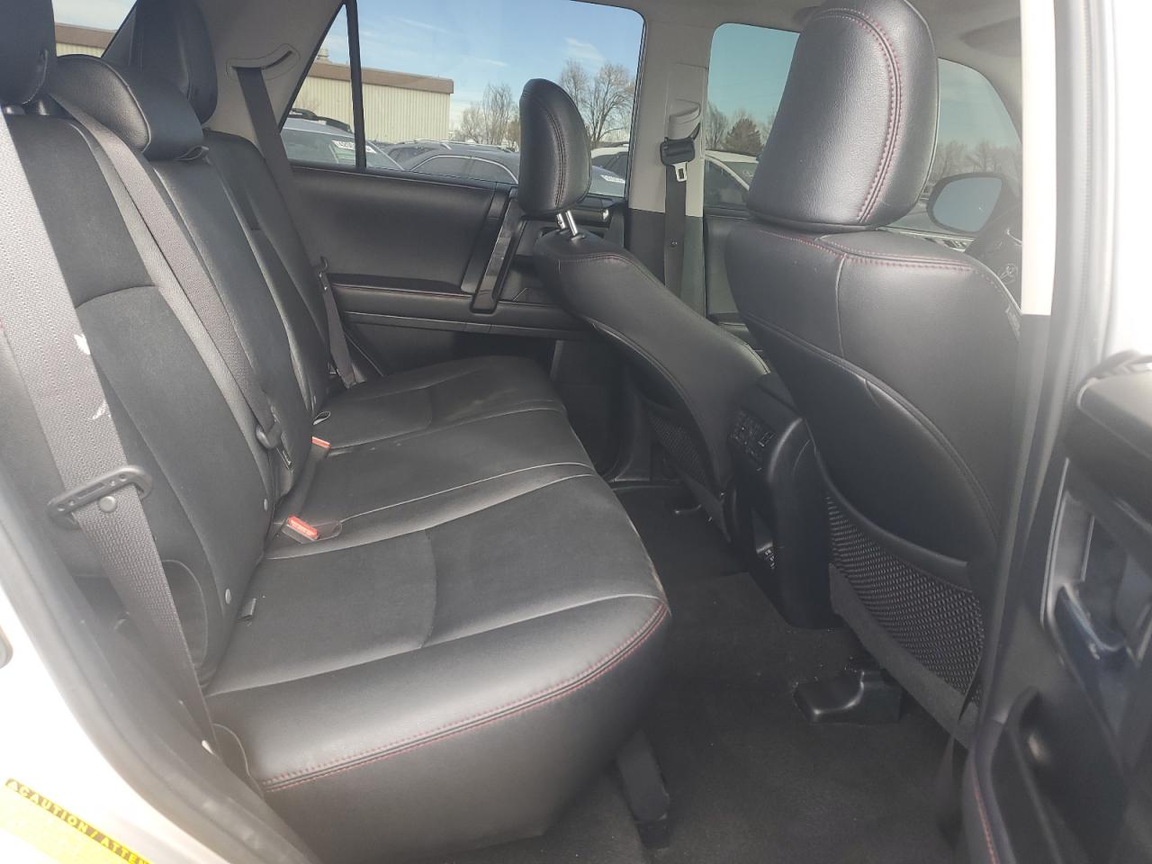 2021 Toyota 4Runner - Image 10
