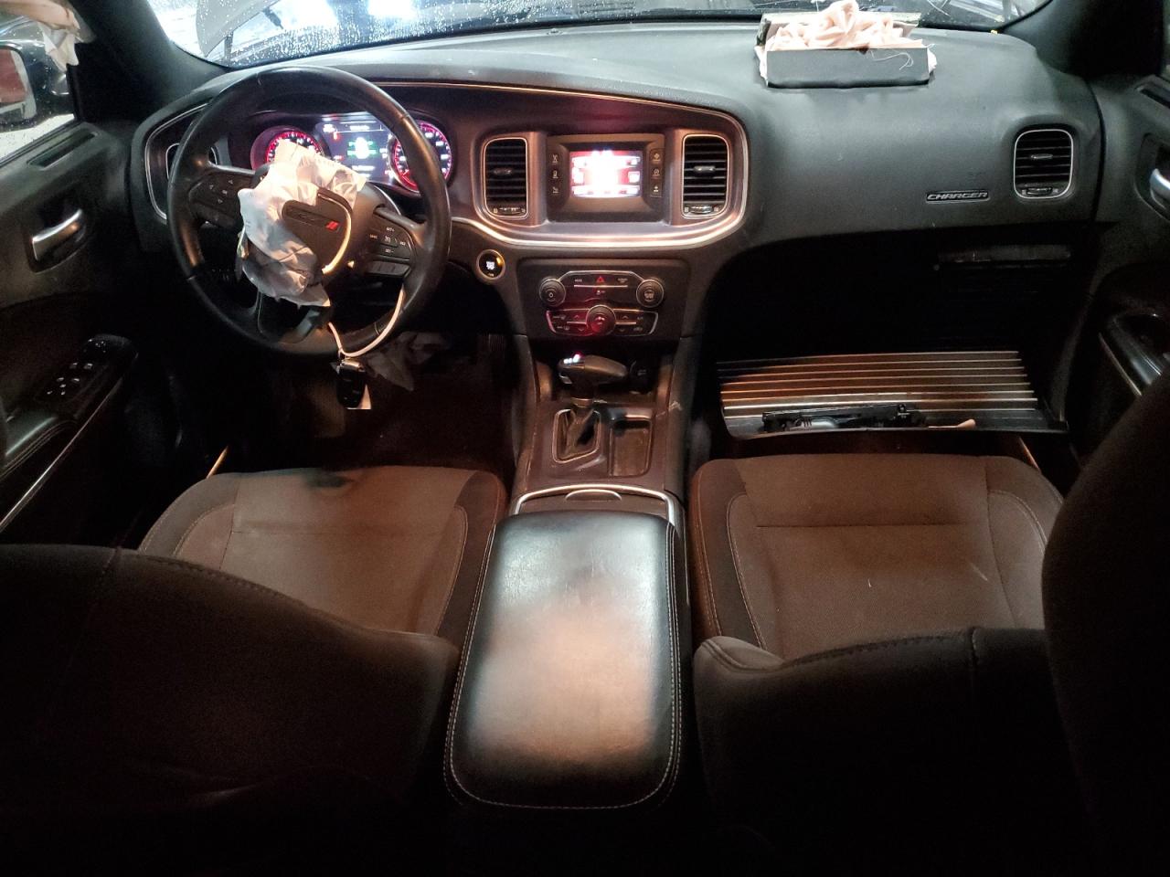 2017 Dodge Charger - Image 8