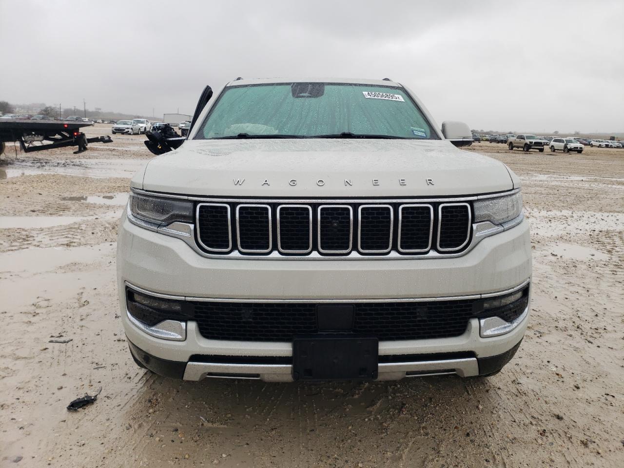 2022 Jeep Grand Wagoneer - Image 5