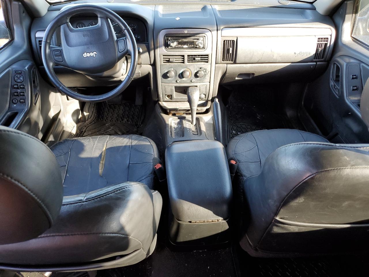 2004 Jeep Grand Cherokee - Image 8