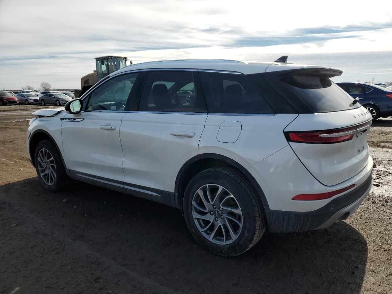 2022 Lincoln Corsair - Image 2