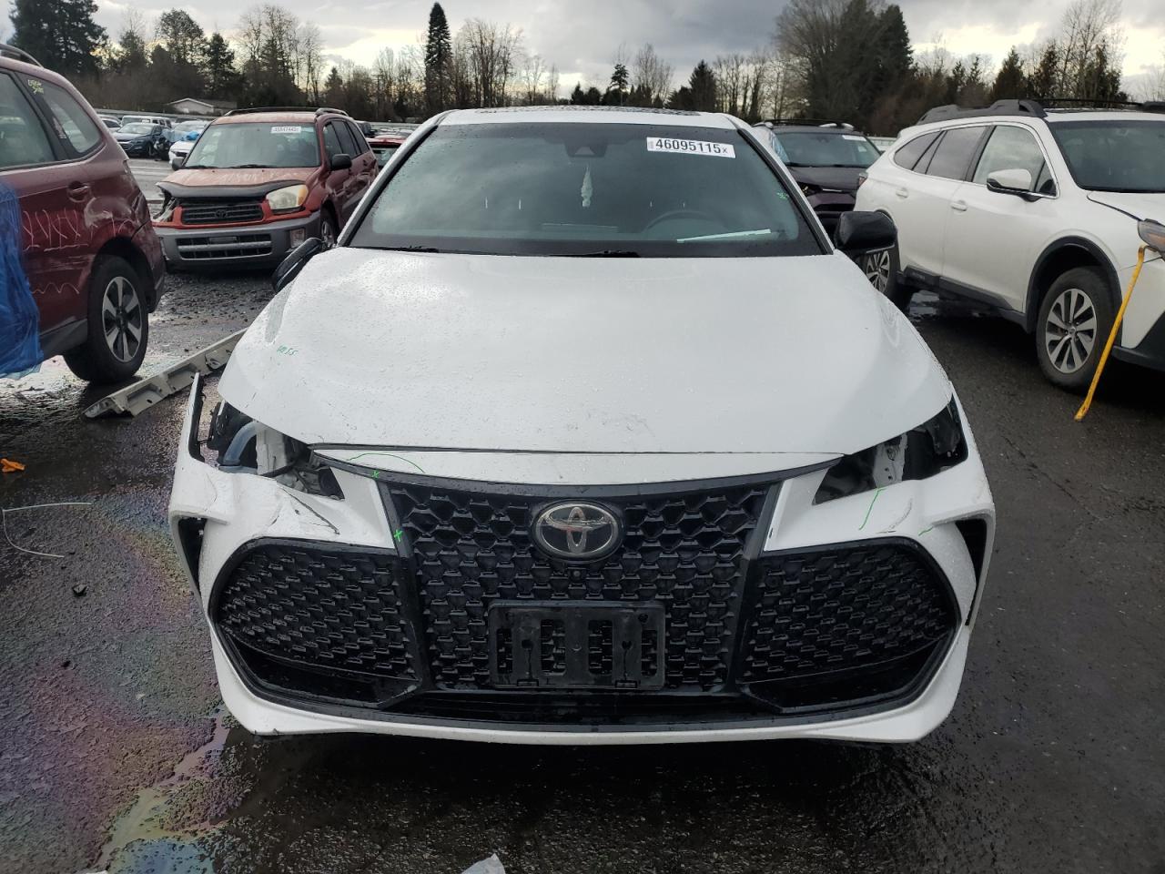 2019 Toyota Avalon - Image 5
