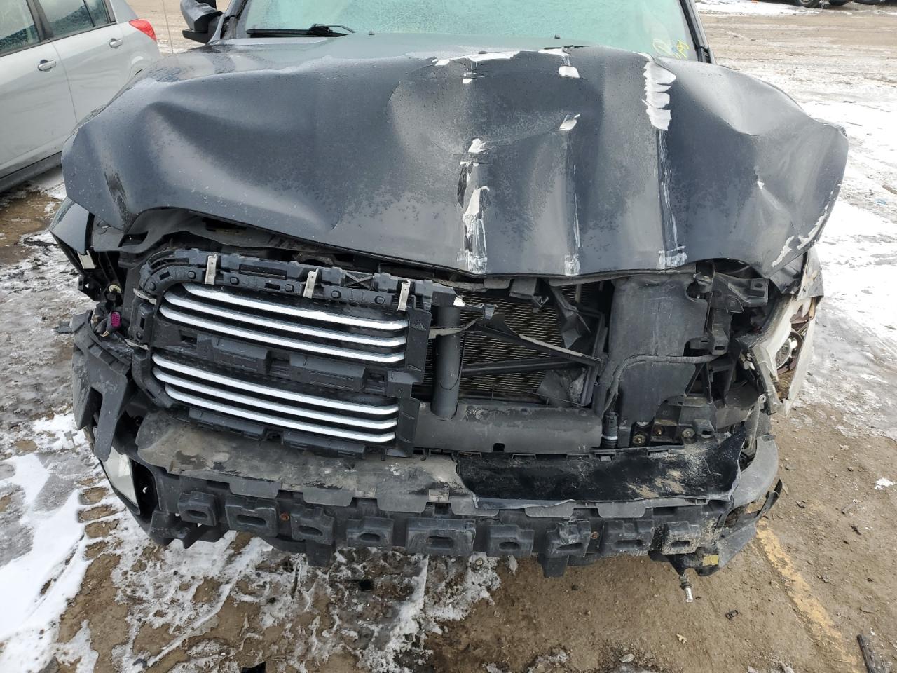2014 RAM 1500 - Image 12