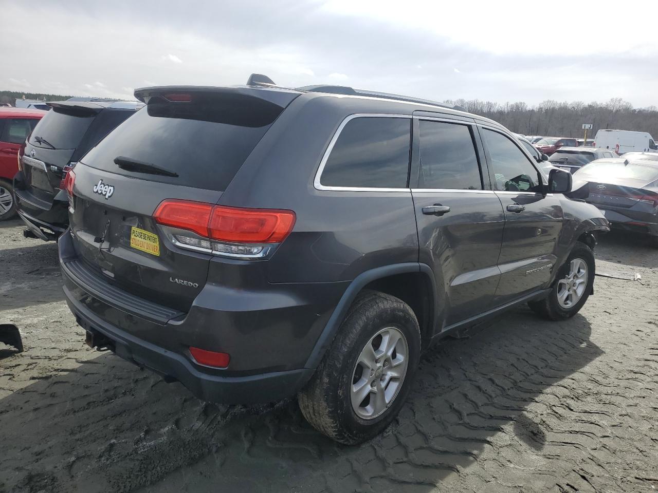 2014 Jeep Grand Cherokee - Image 3