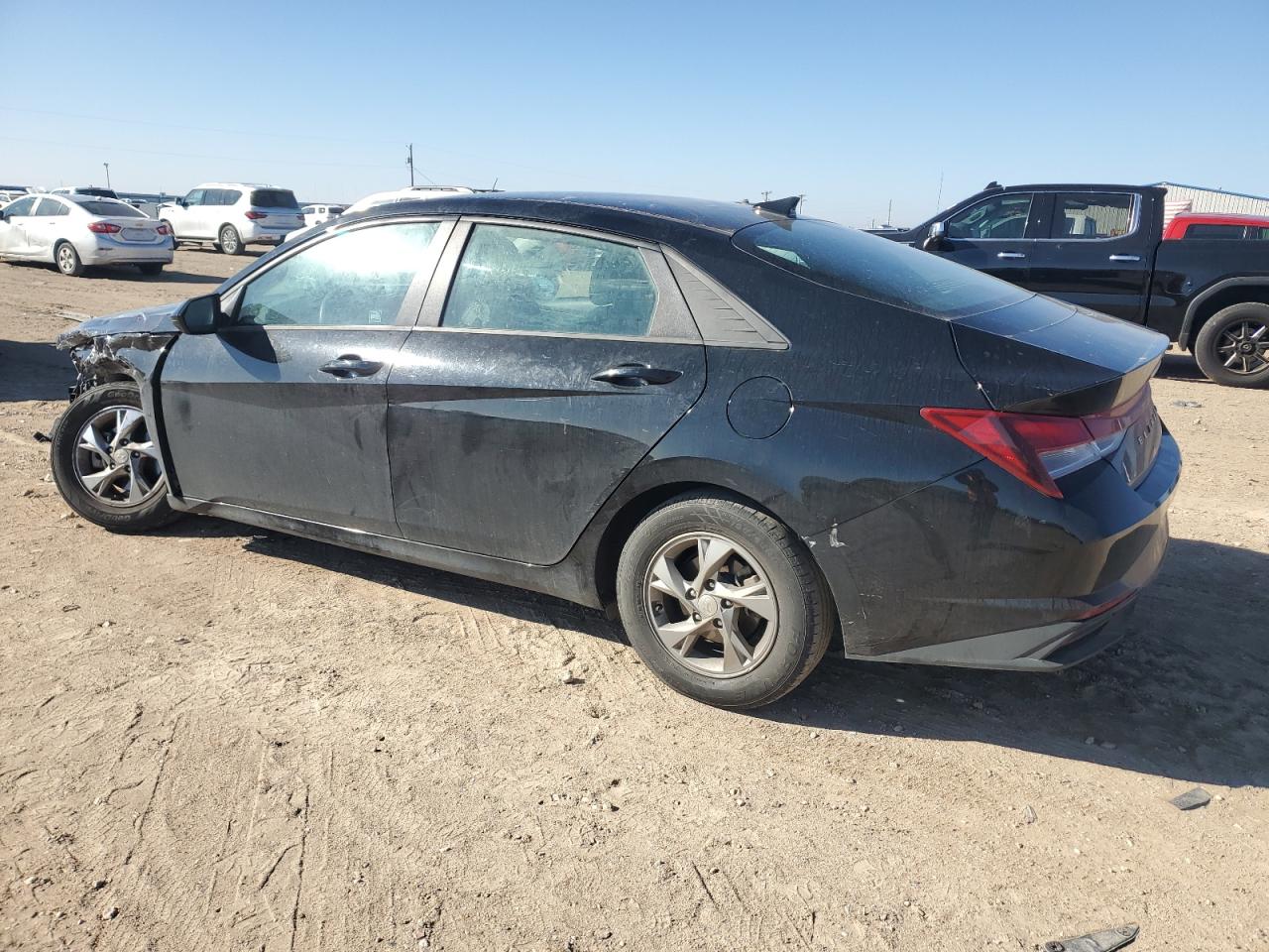 2021 Hyundai Elantra - Image 2