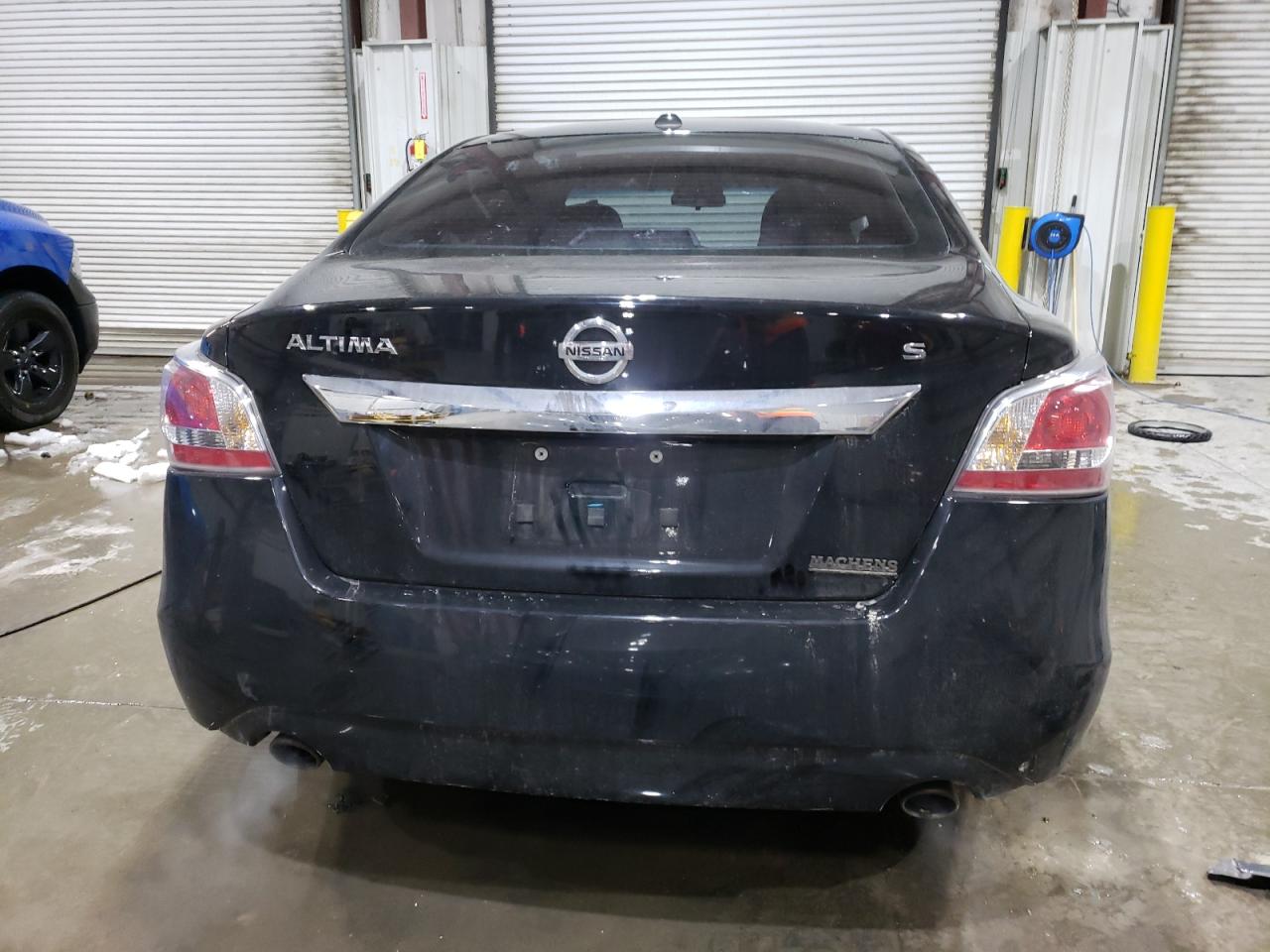 2015 Nissan Altima - Image 6