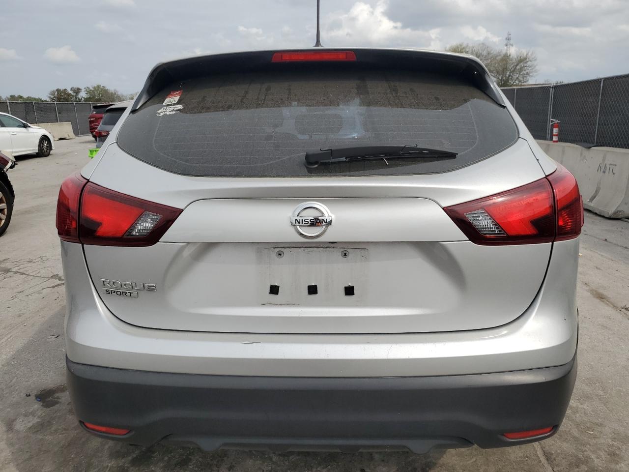 2019 Nissan Rogue - Image 6