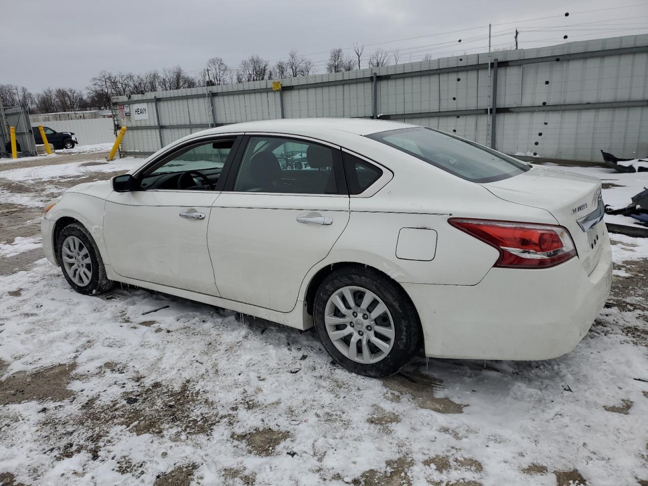 2013 Nissan Altima - Image 2