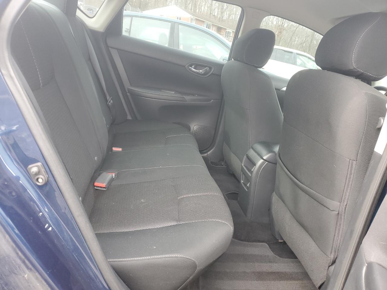 2018 Nissan Sentra - Image 10