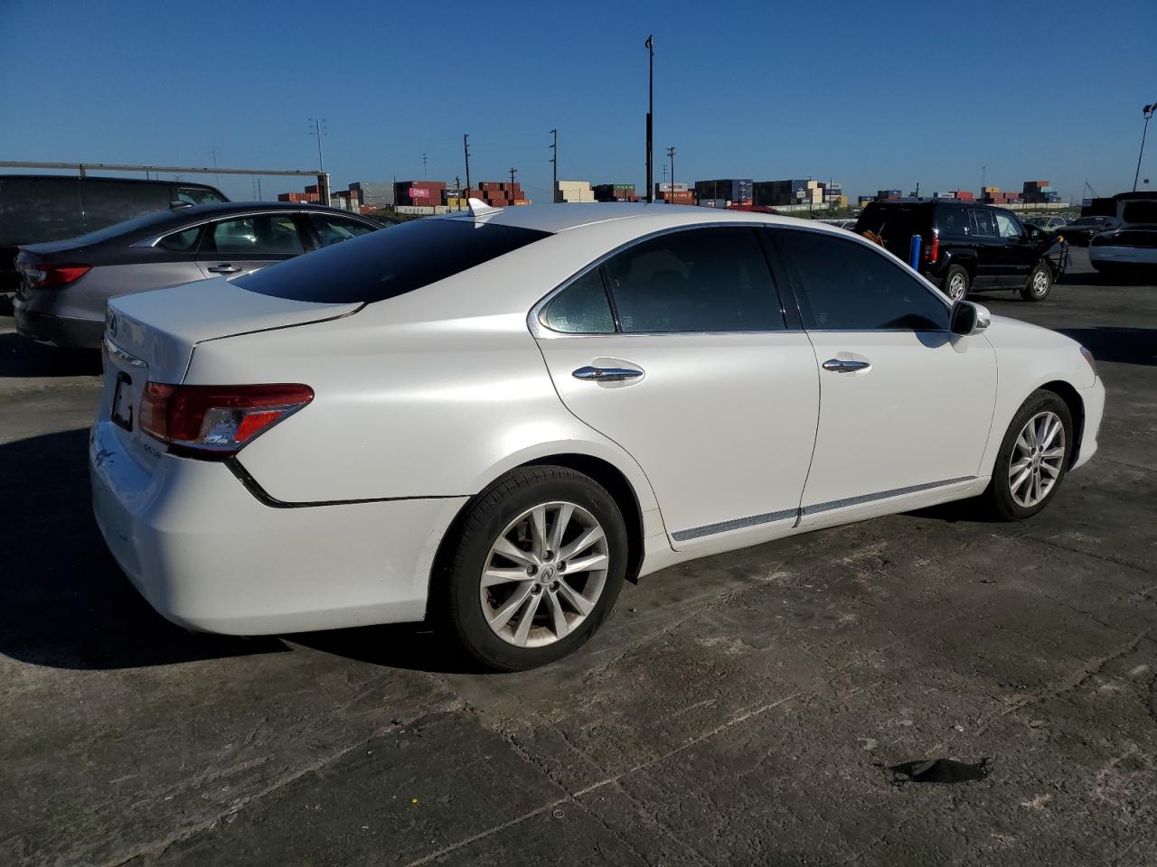 2012 Lexus ES - Image 3