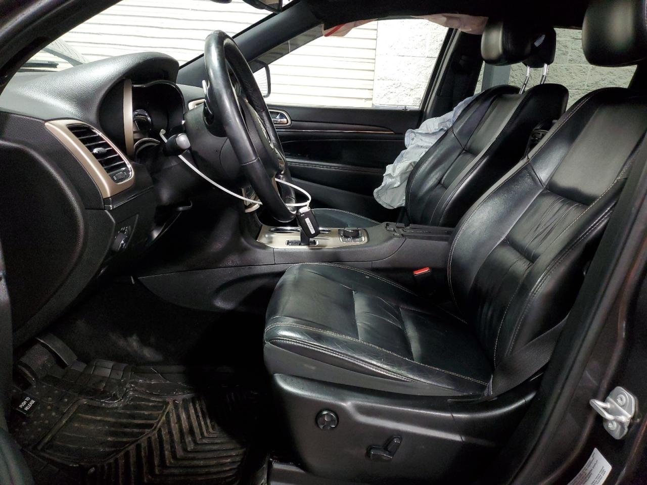 2015 Jeep Grand Cherokee - Image 7