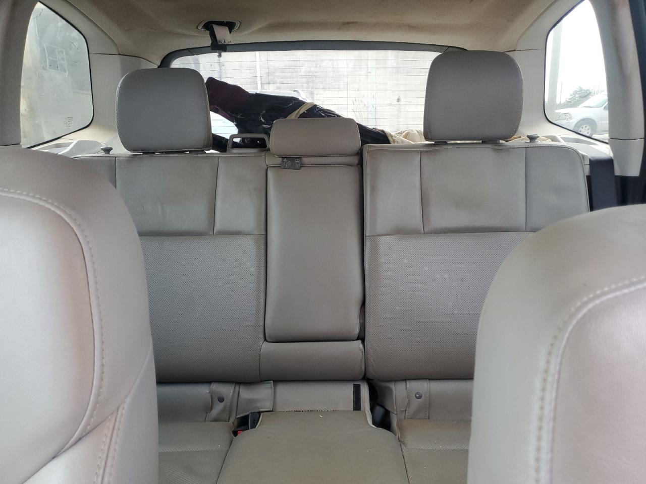 2015 Subaru Forester - Image 10
