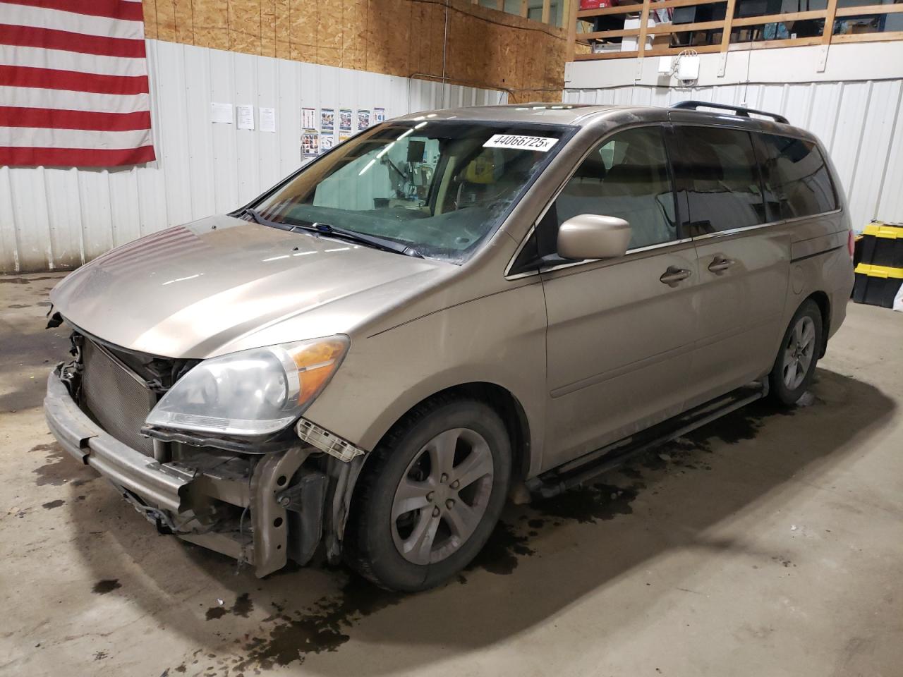 2010 Honda Odyssey - Image 1