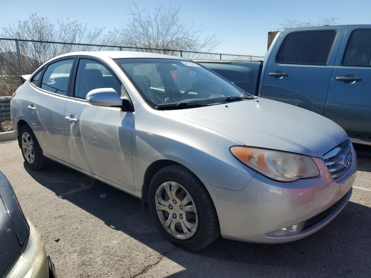 2010 Hyundai Elantra - Image 4