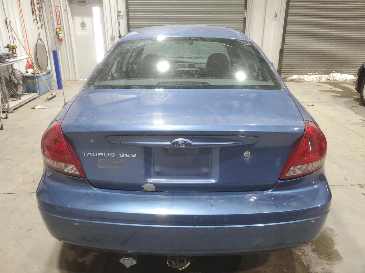 2004 Ford Taurus - Image 6