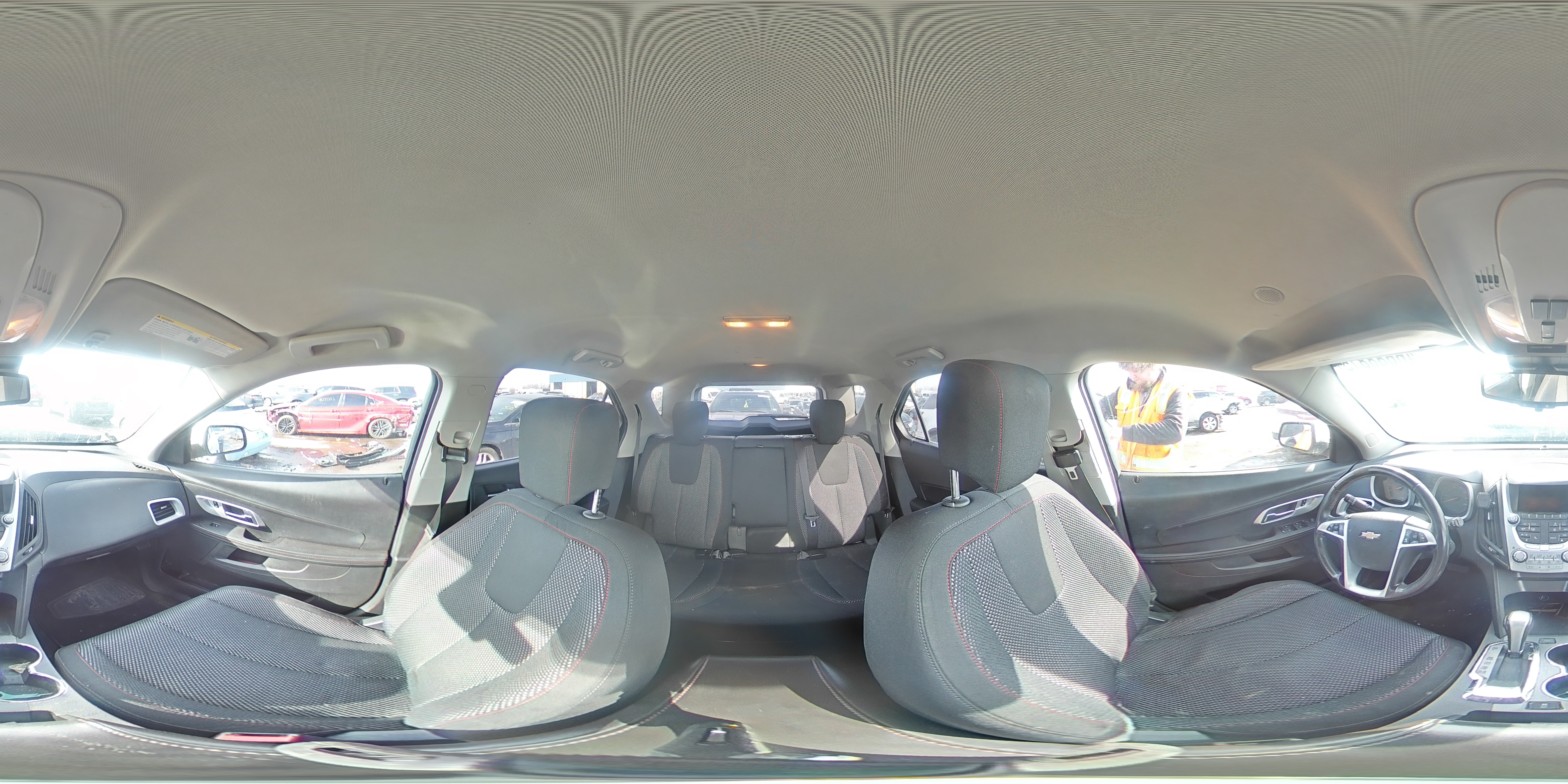 2015 Chevrolet Equinox - Image 13