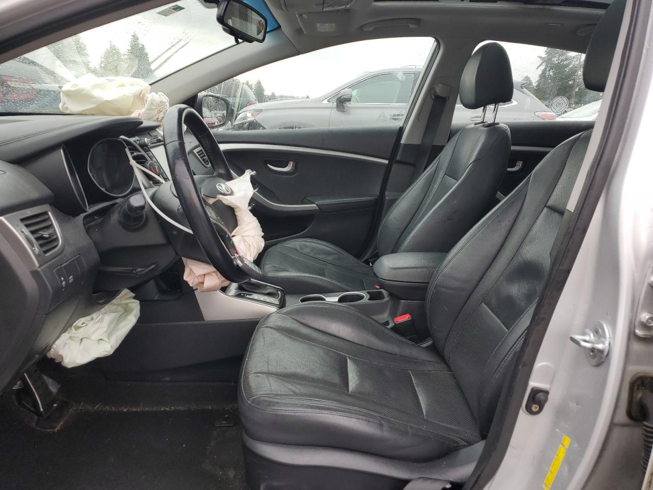 2016 Hyundai Elantra - Image 7