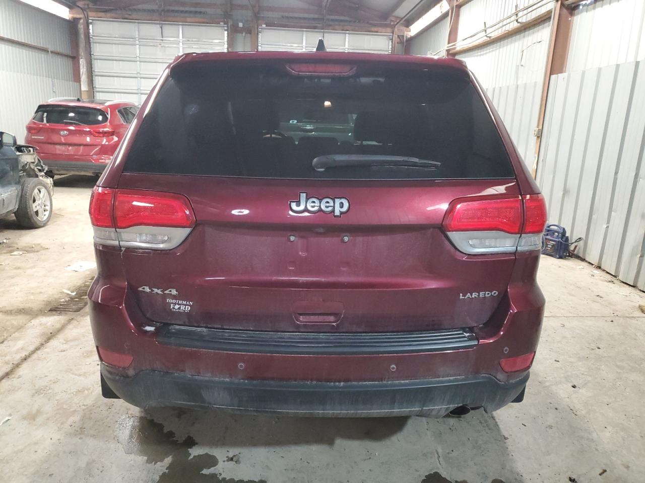 2018 Jeep Grand Cherokee - Image 6
