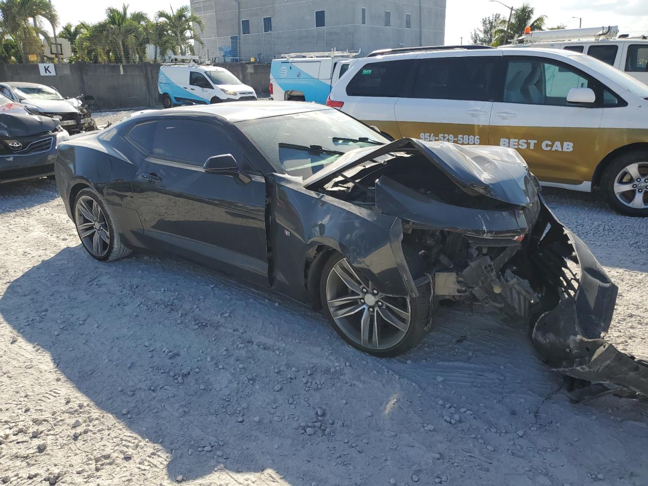 2016 Chevrolet Camaro - Image 4