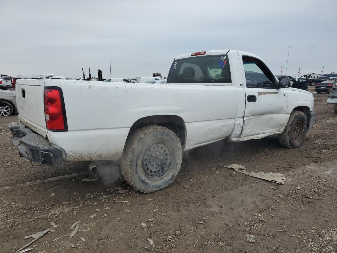 2005 Chevrolet Silverado - Image 3