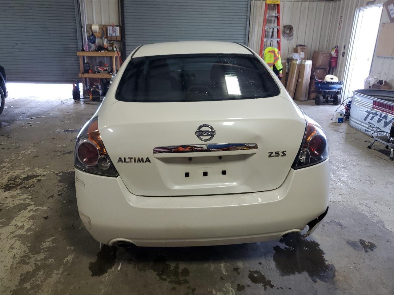2009 Nissan Altima - Image 6