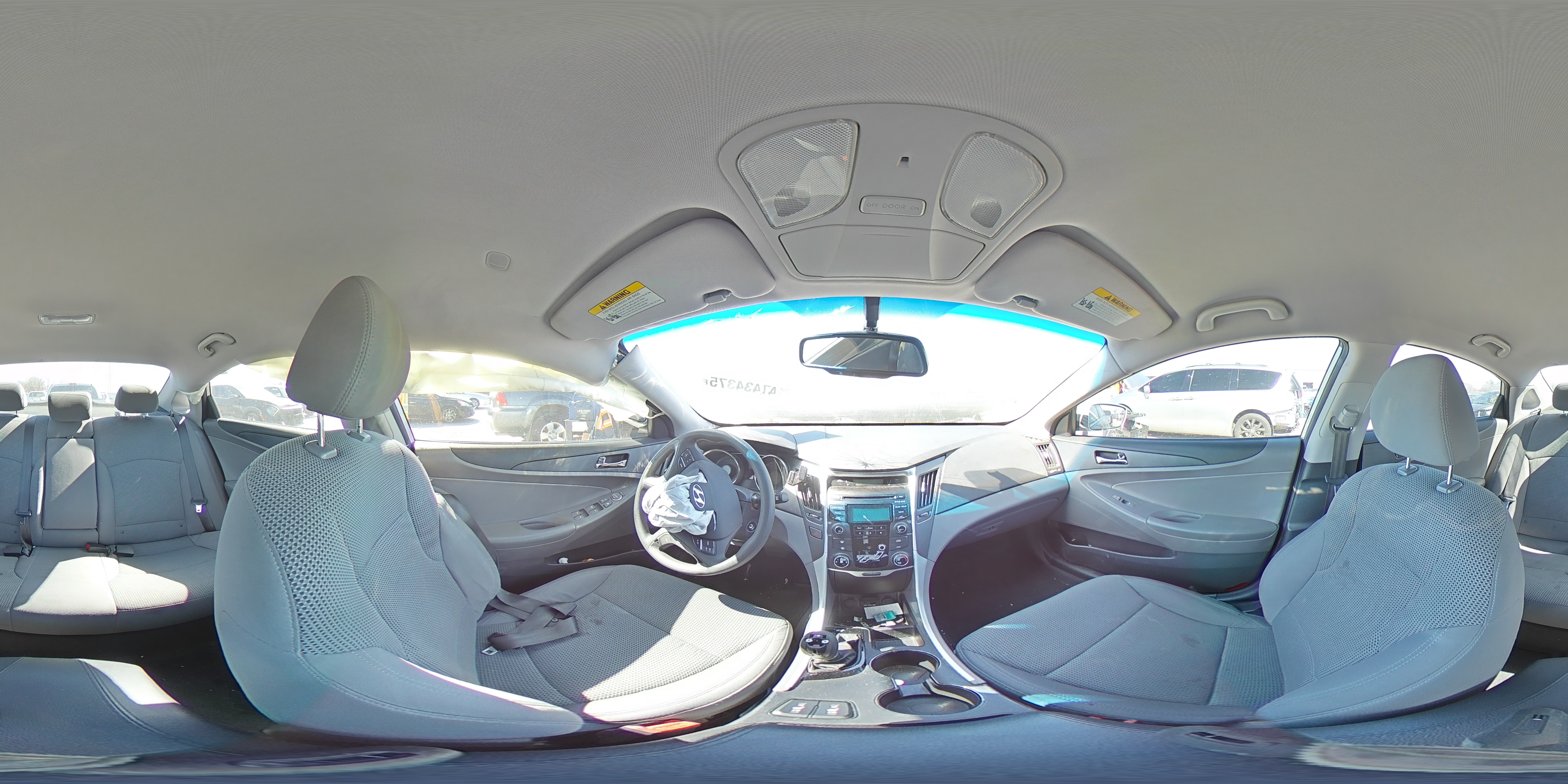 2013 Hyundai Sonata - Image 13