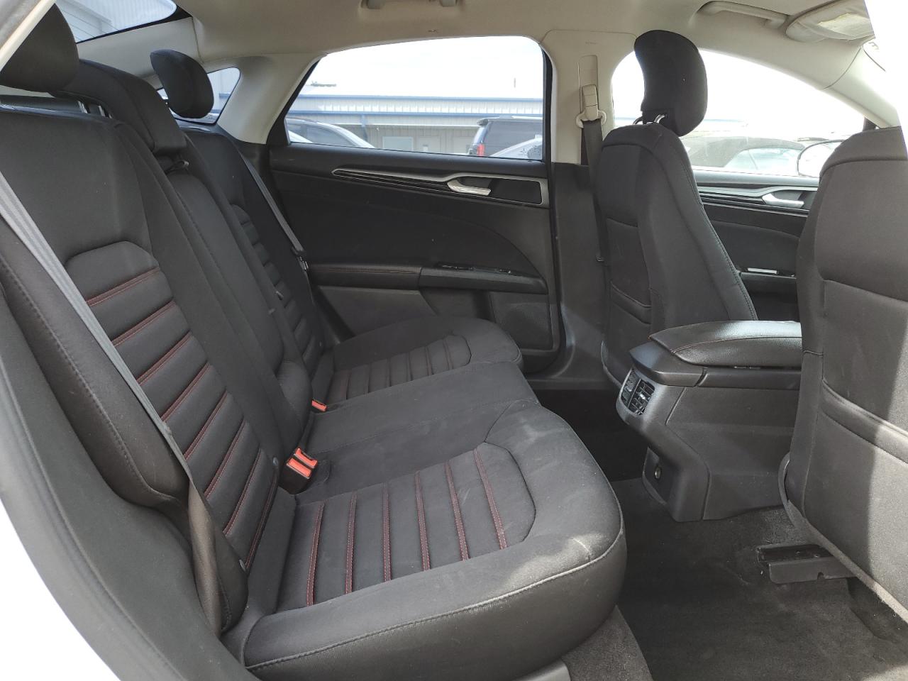 2013 Ford Fusion - Image 10