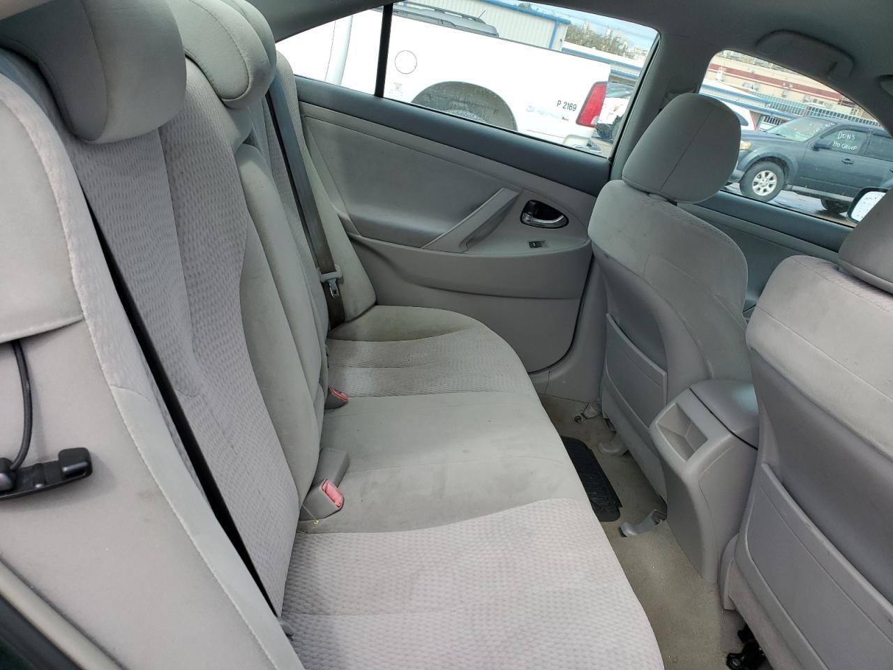 2011 Toyota Camry - Image 10