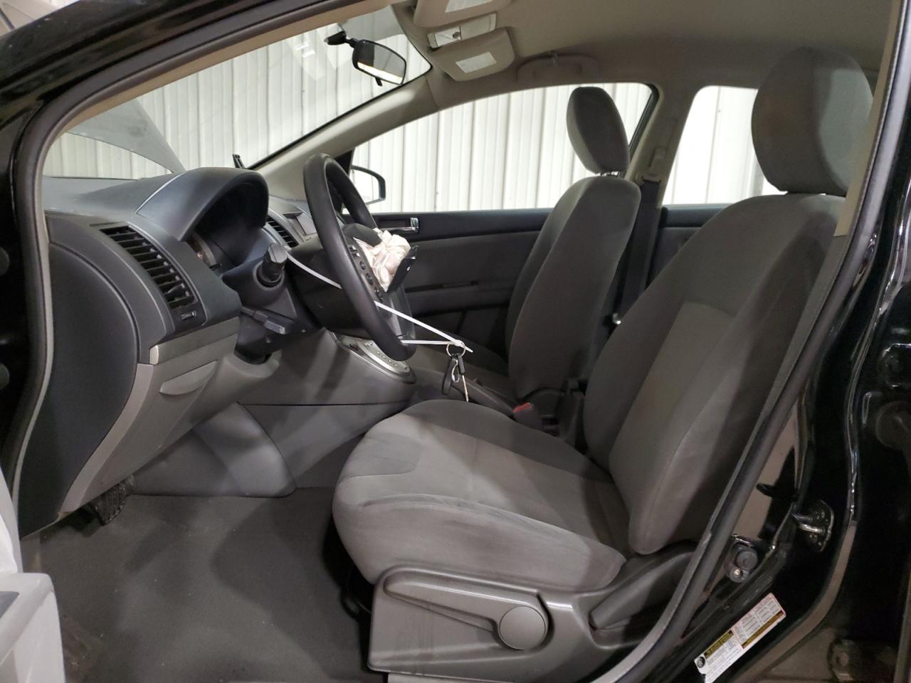 2009 Nissan Sentra - Image 7