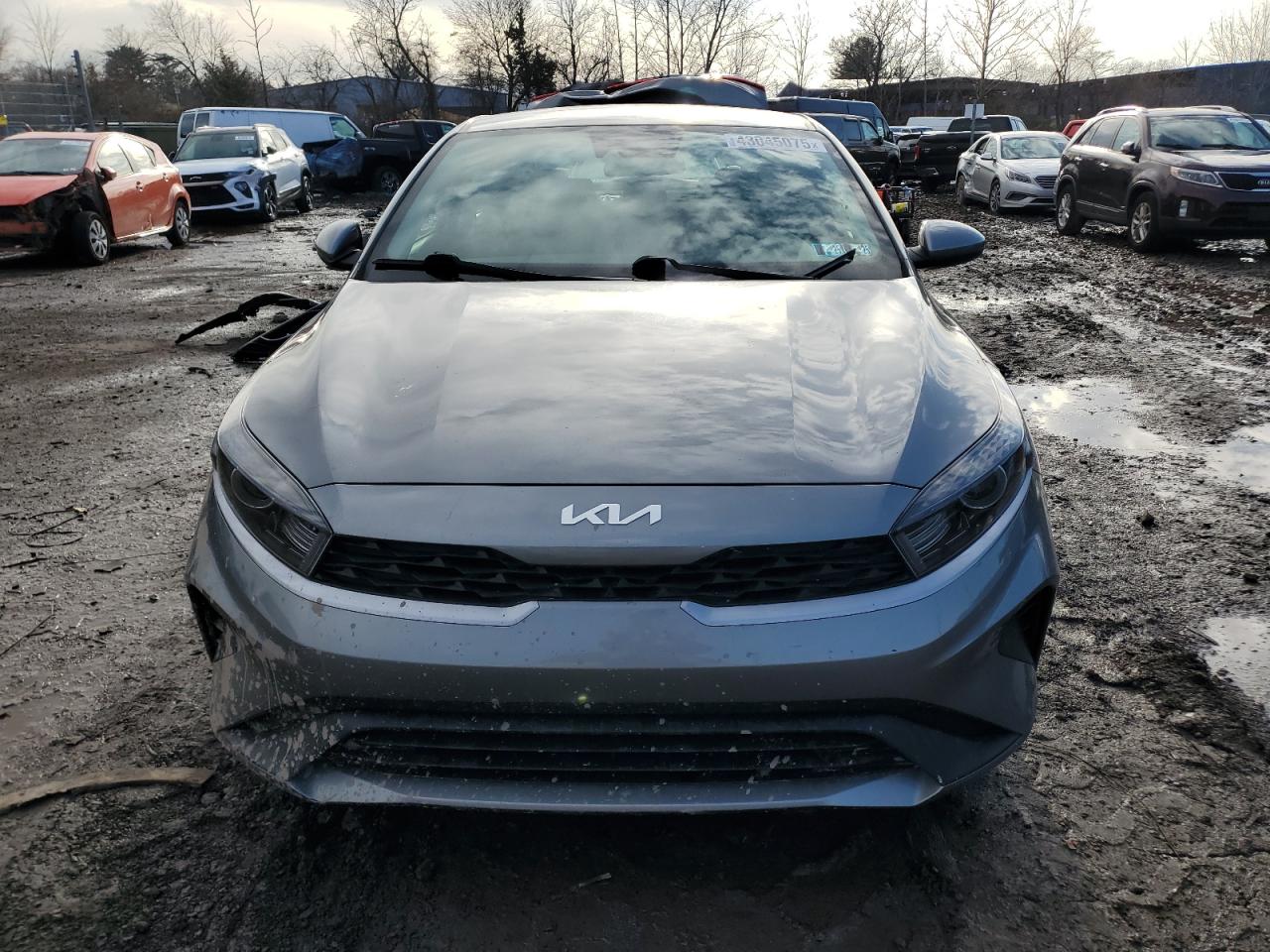 2022 Kia Forte - Image 5