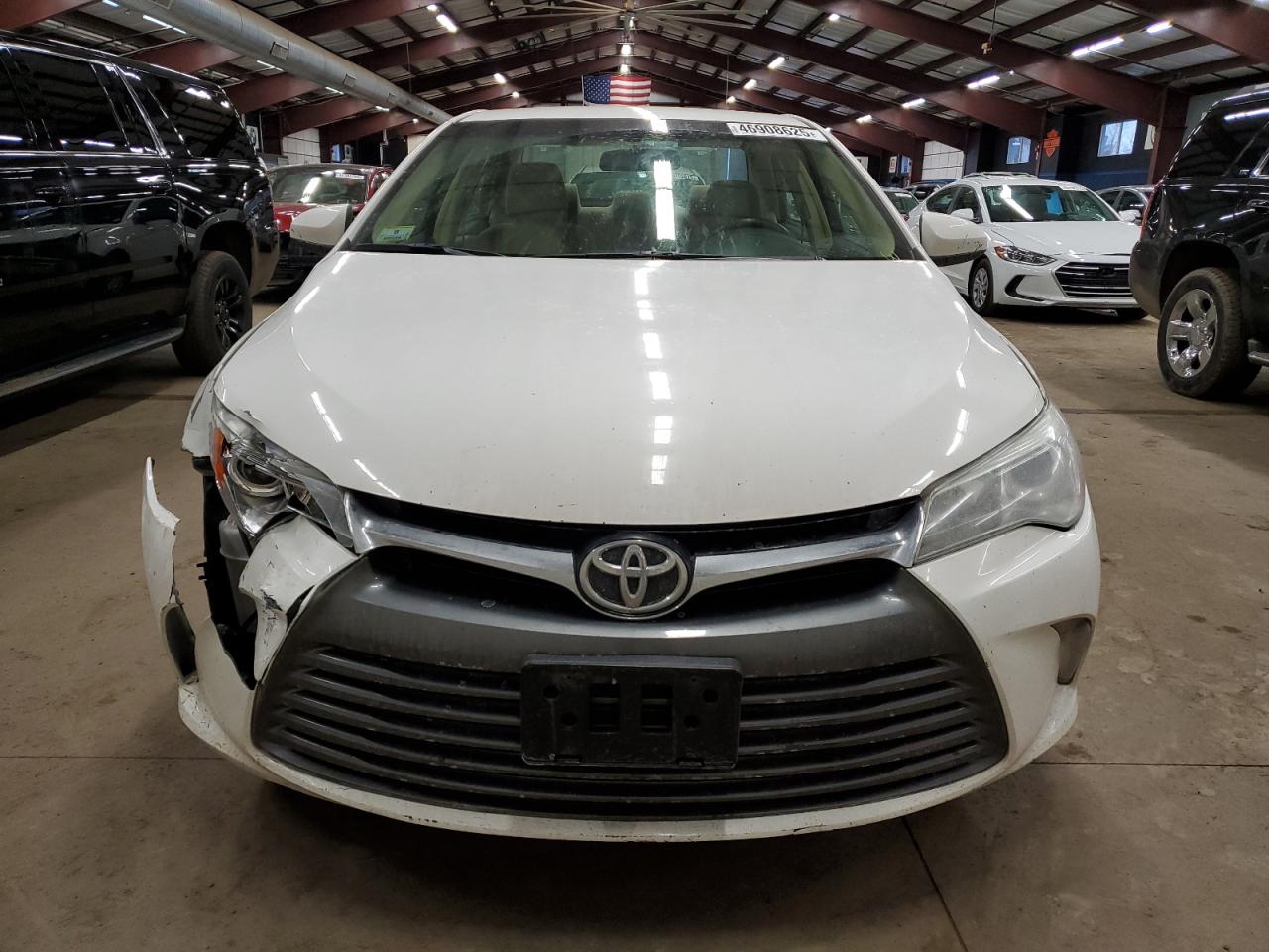 2015 Toyota Camry - Image 5