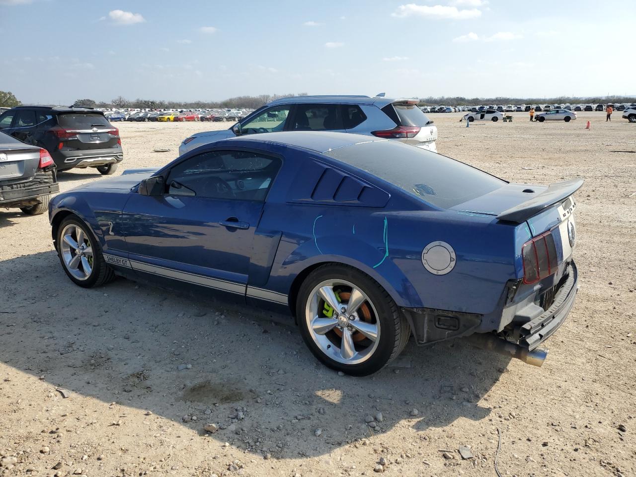 2008 Ford Mustang - Image 2