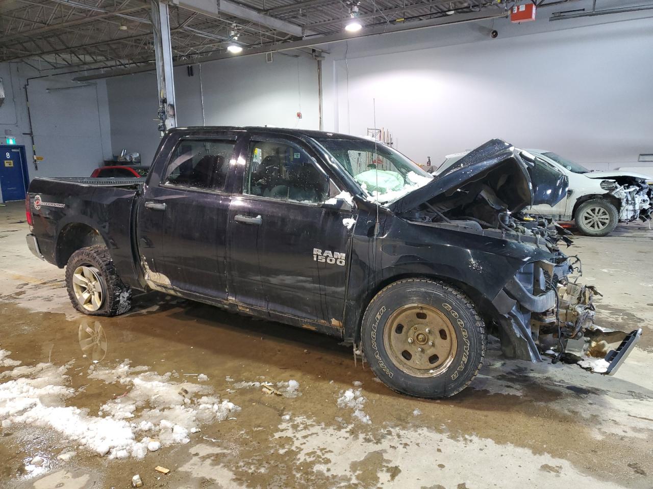 2014 RAM 1500 - Image 4