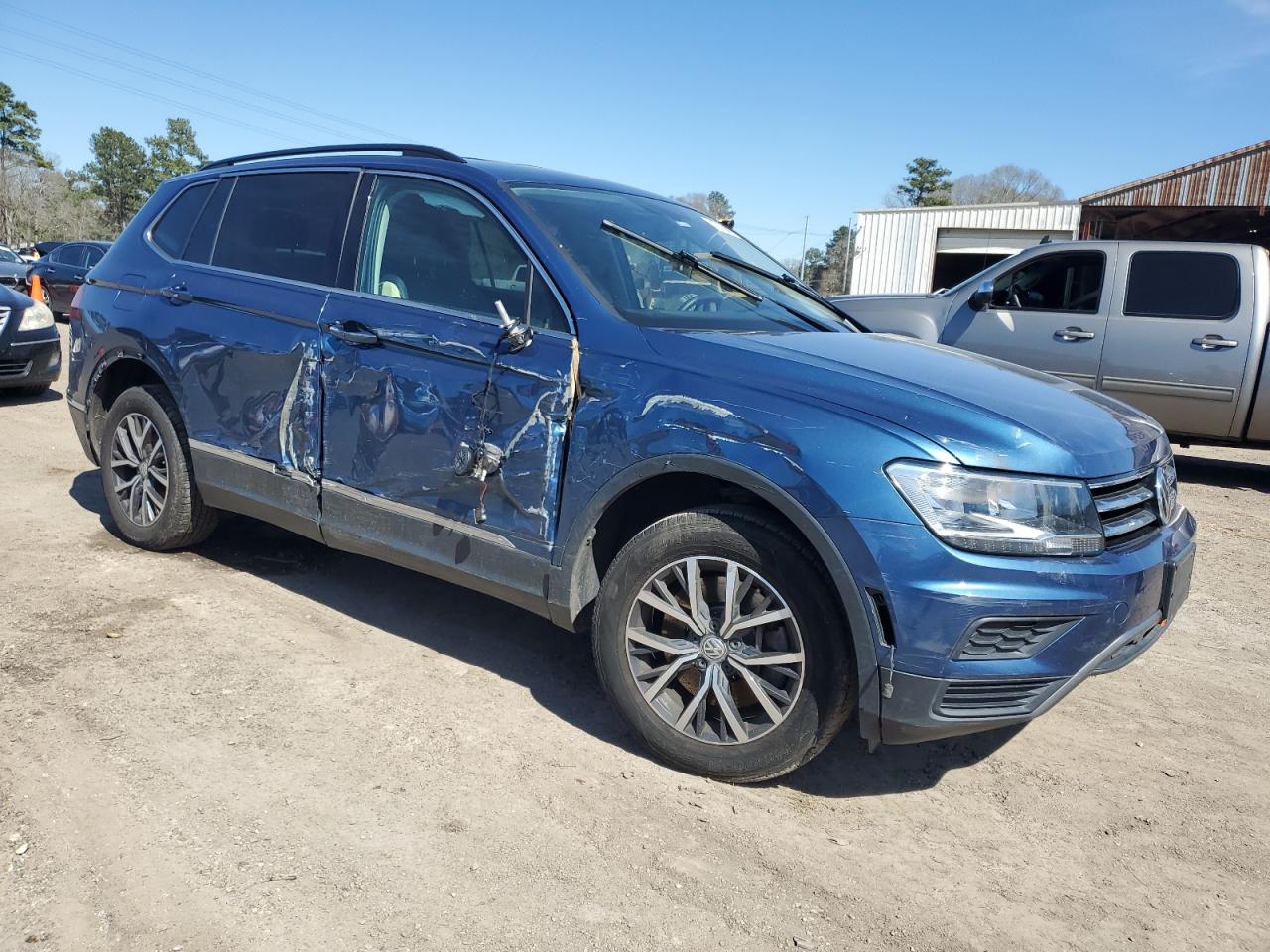 2020 Volkswagen Tiguan - Image 4