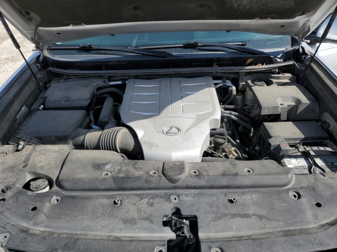 2013 Lexus GX - Image 12