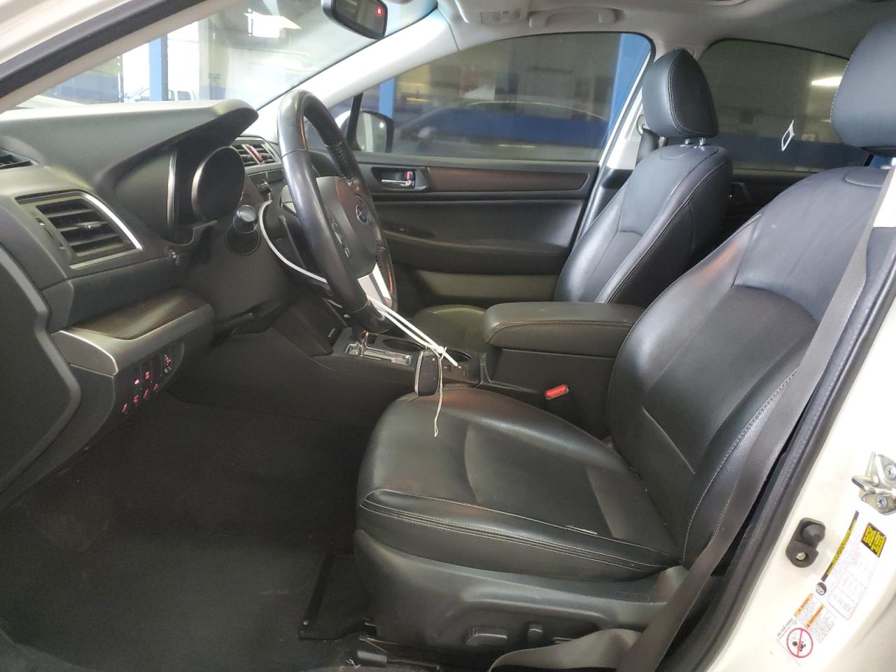 2016 Subaru Legacy - Image 7