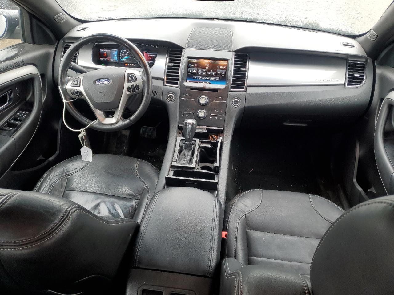 2015 Ford Taurus - Image 8