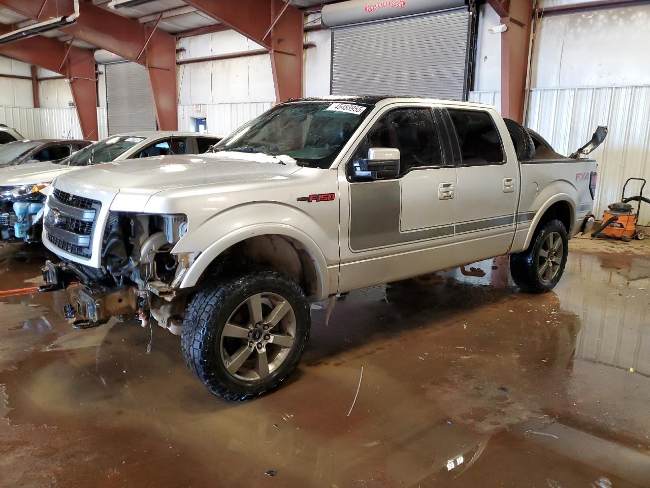 2013 Ford F150 Supercrew იყიდება Lansing-ში, MI - Front End