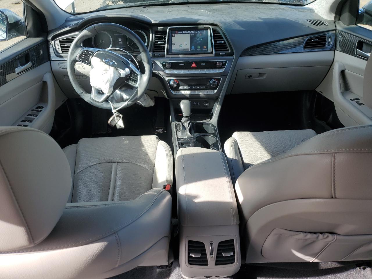 2018 Hyundai Sonata - Image 8