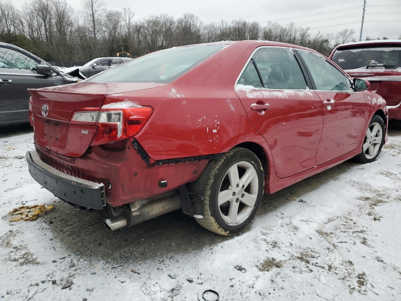 2014 Toyota Camry - Image 3