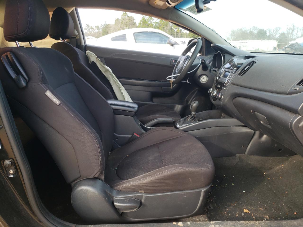 2012 Kia Forte - Image 7