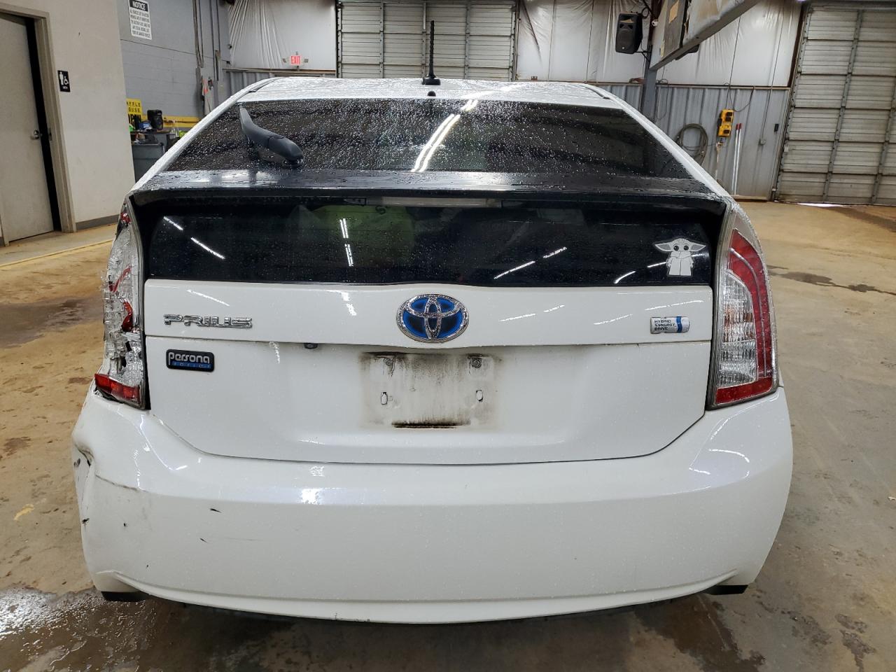 2013 Toyota Prius - Image 6