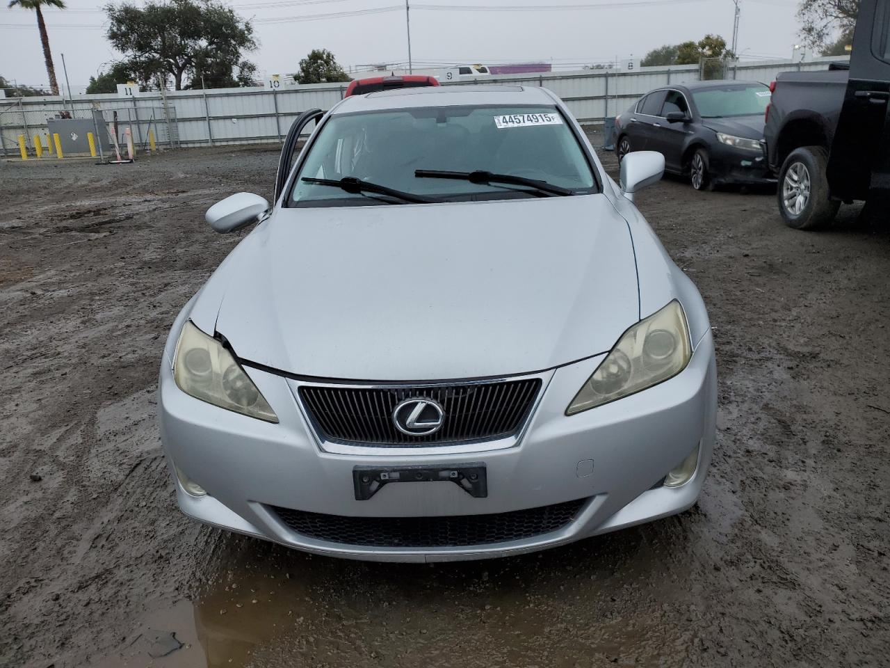 2006 Lexus IS - Image 5