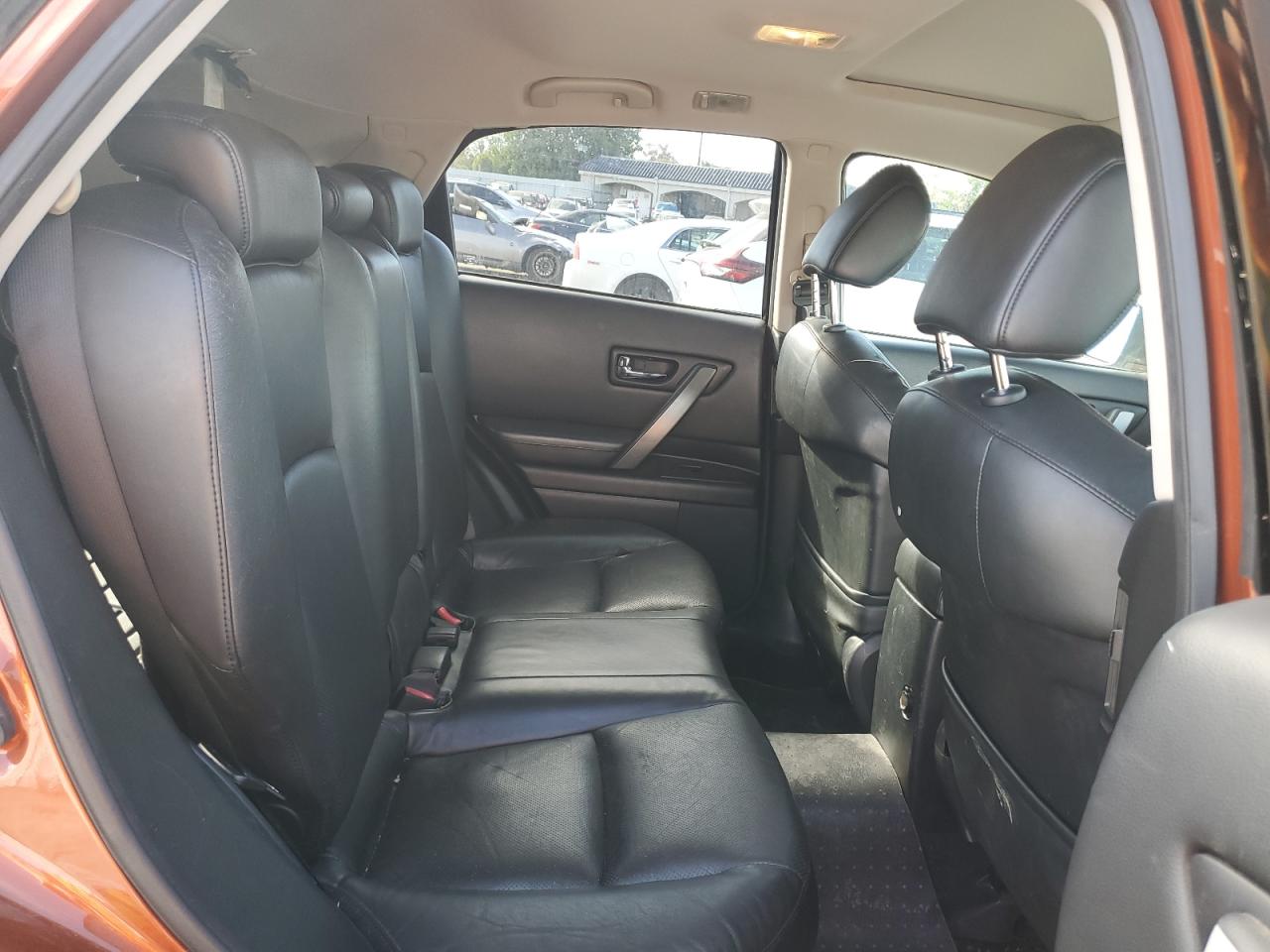 2006 Infiniti FX - Image 11
