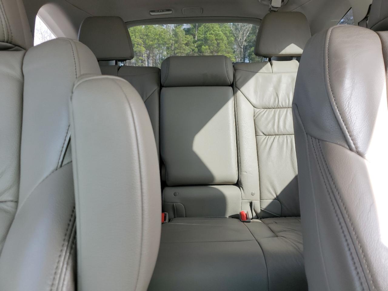 2012 Honda CR-V - Image 10
