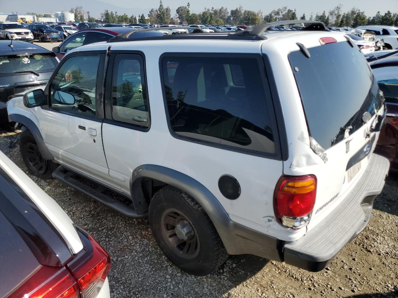 1998 Ford Explorer - Image 2