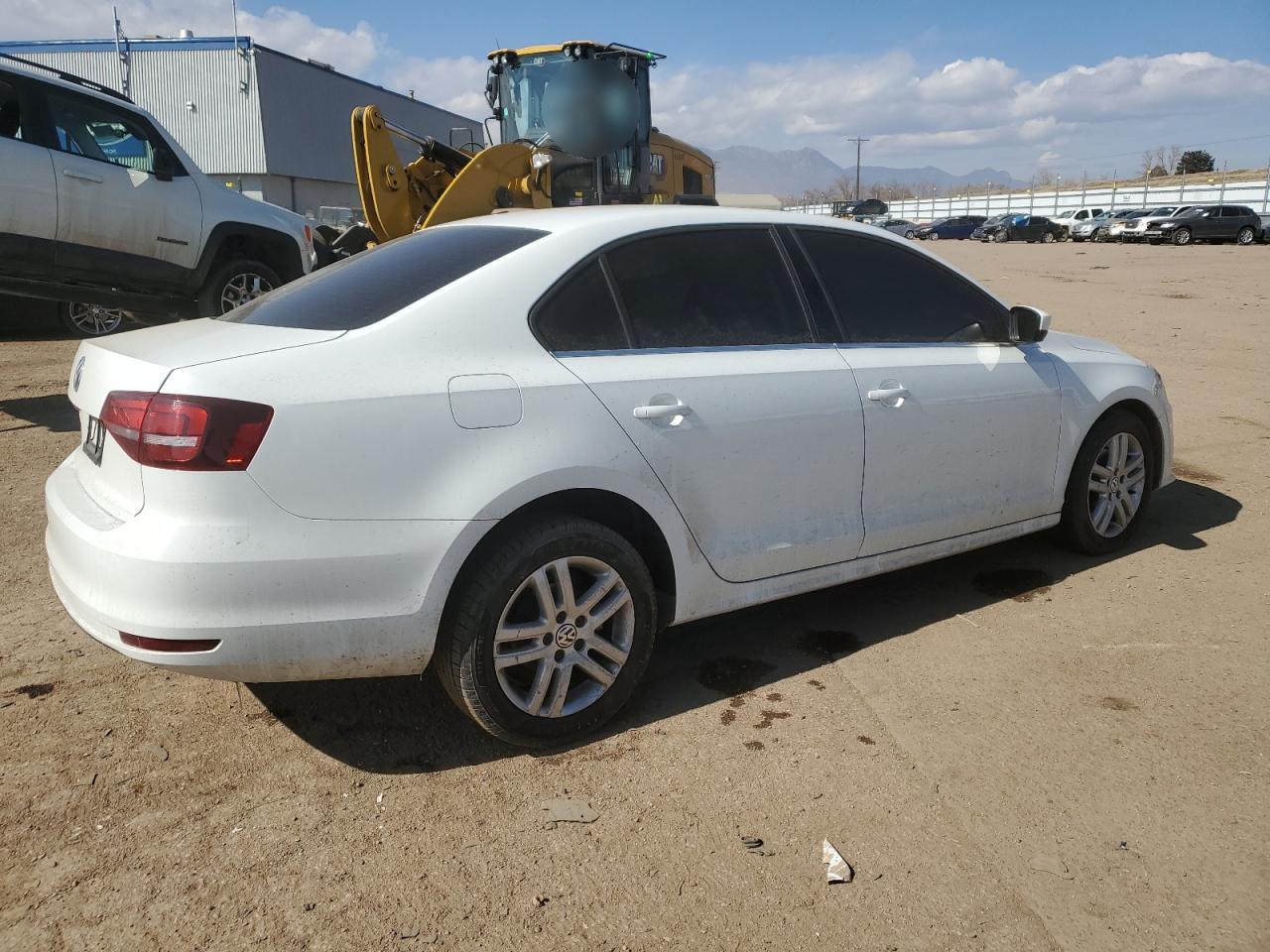 2017 Volkswagen Jetta - Image 3