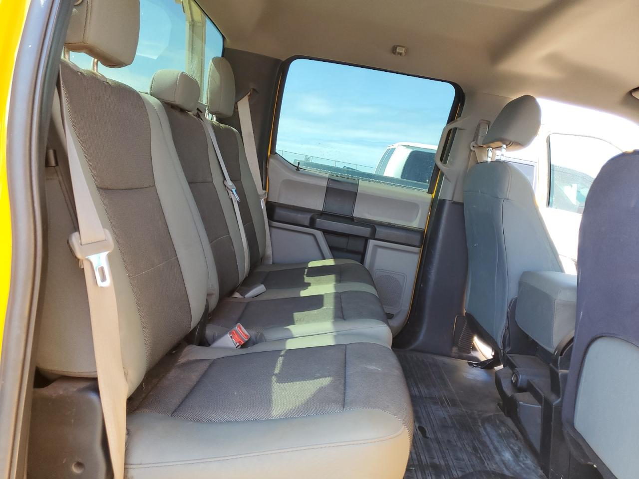 2017 Ford F-150 - Image 10