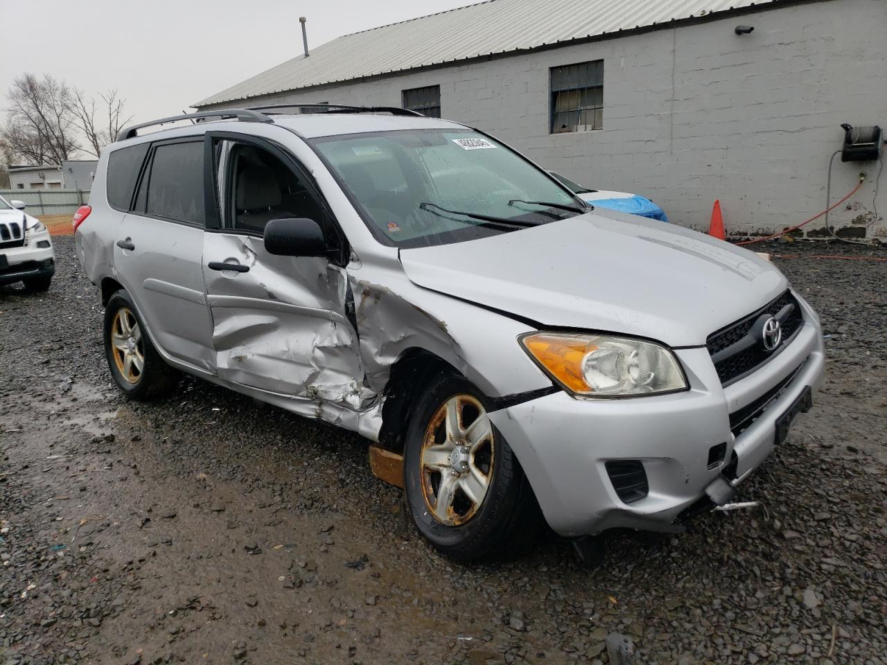 2009 Toyota RAV 4 - Image 4